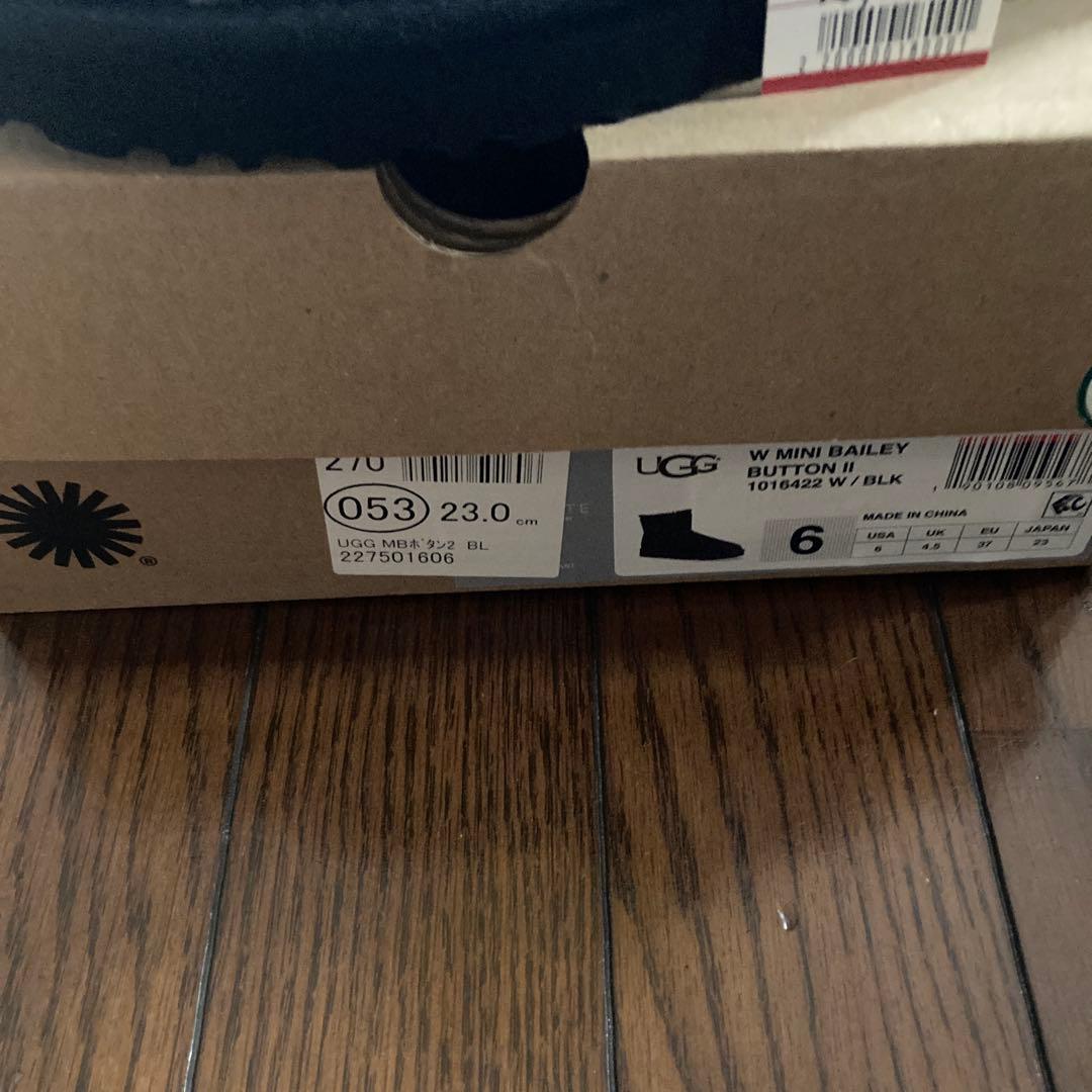 UGG W MINI BAILEY BUTTON II ブラック 23.0cm