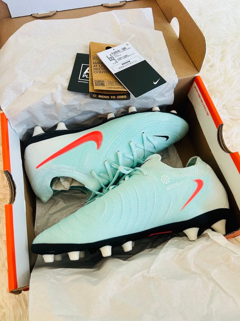 【新品】値下げ‼️ナイキ ファントム GX 2 プロ AG-Pro 24.0㎝