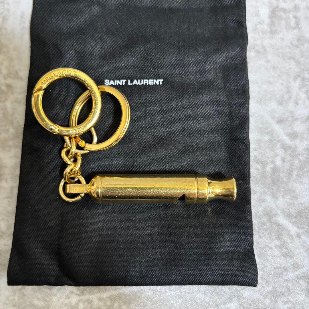 H154 良品✨サンローランパリ　キーホルダー　メタルホイッスル　笛　男女兼用