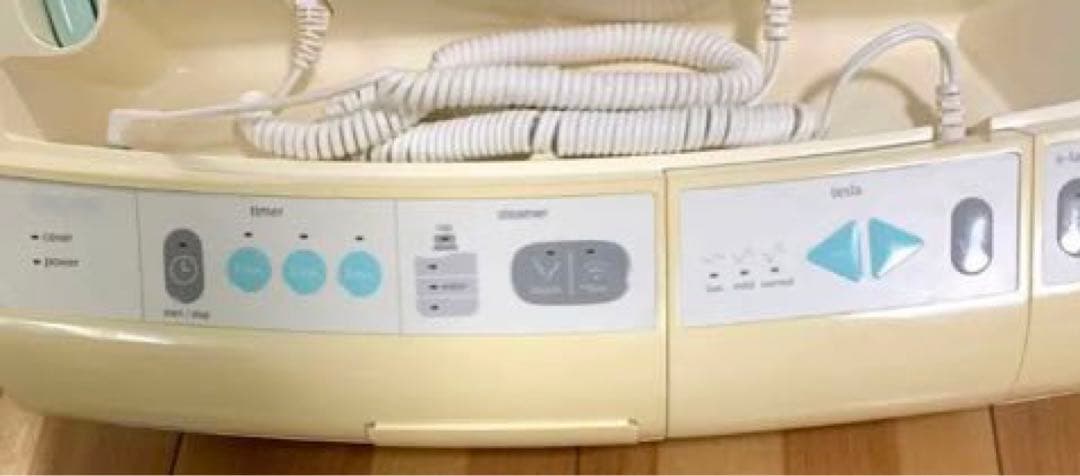 美顔器　サキナミューブルー