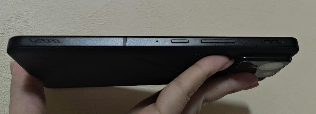 【美品・付属品全て有り・SIMフリー】ASUS ROG PHONE9 PRO