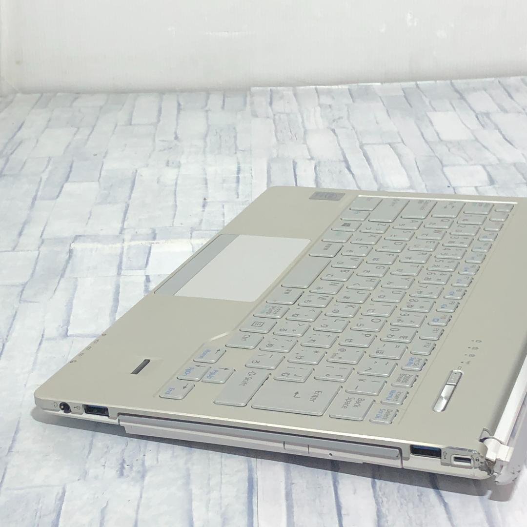 FMV ノートパソコン本体 Core i7-5500U/500GB/8GB搭載