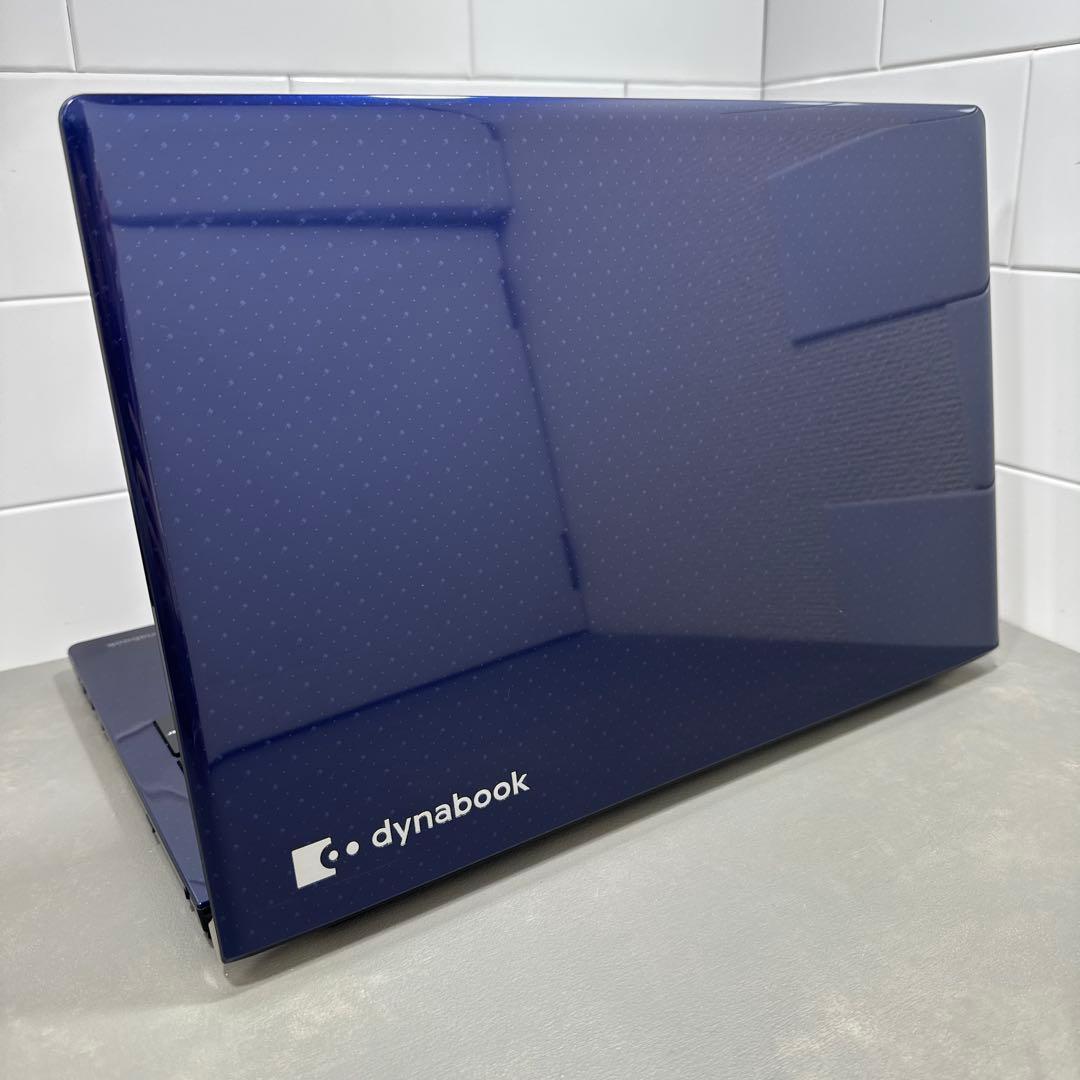 【極上】東芝スタイリッシュブル☘10世代i7☘️NVMe512メモリ16GB