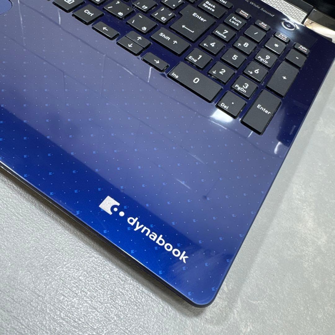 【極上】東芝スタイリッシュブル☘10世代i7☘️NVMe512メモリ16GB