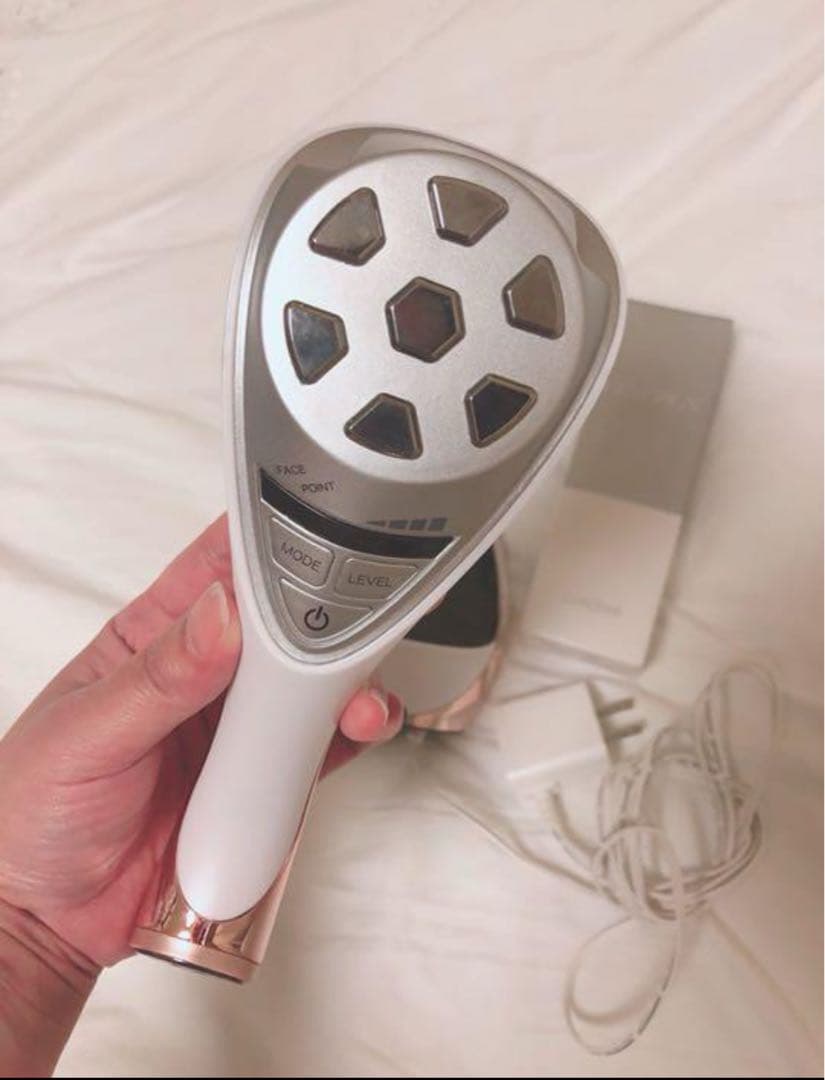 正規品ルクセア　ヴィサージュ　美顔器