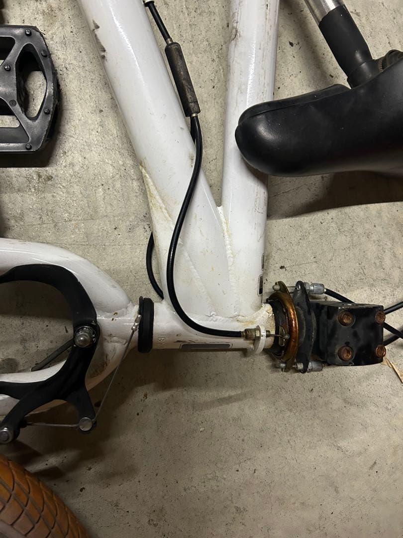 BMXバイク ホワイト 20インチ.送料込み