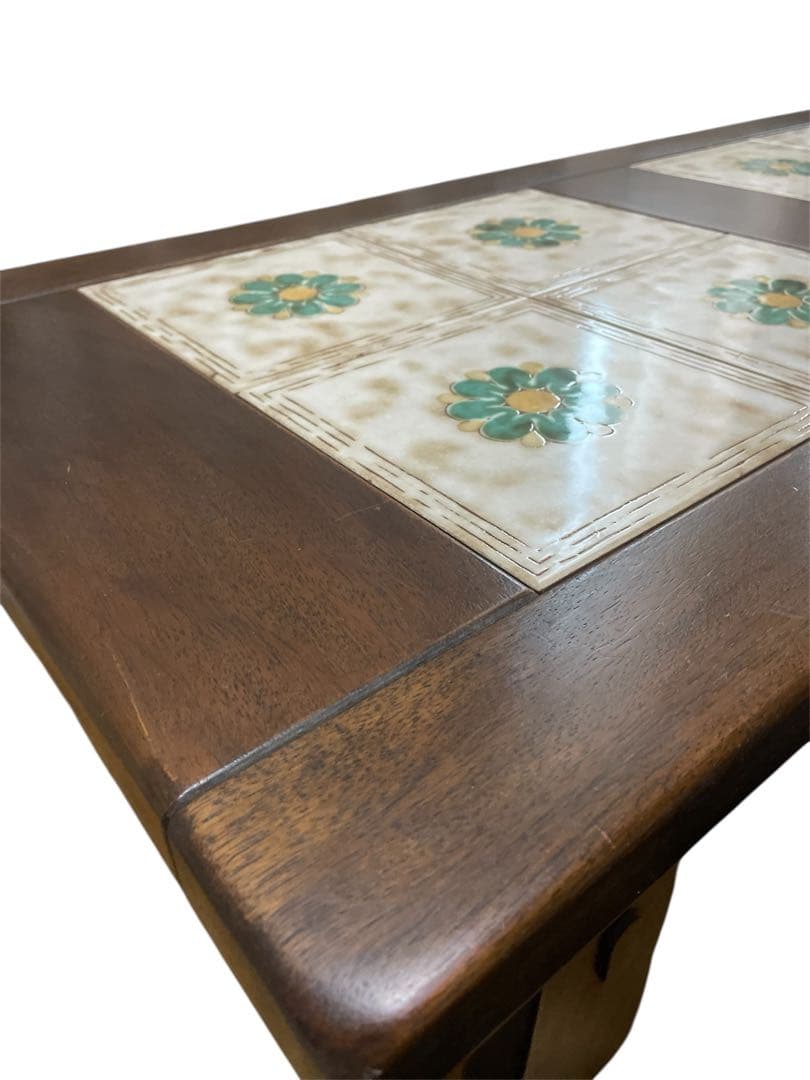 ヴィンテージ　タイルトップローテーブル