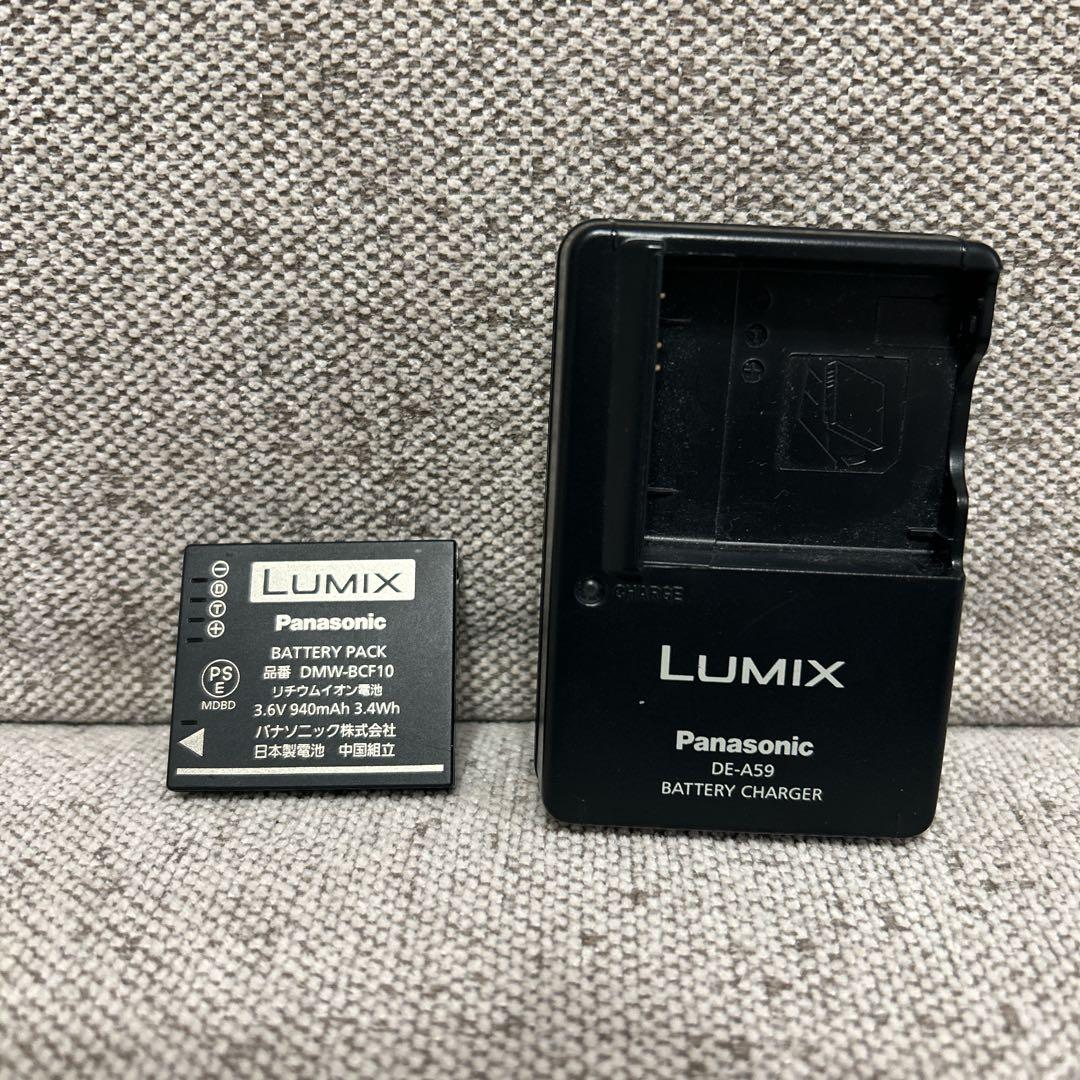 【美品】 Panasonic LUMIX DMC-FX66 デジタルカメラ