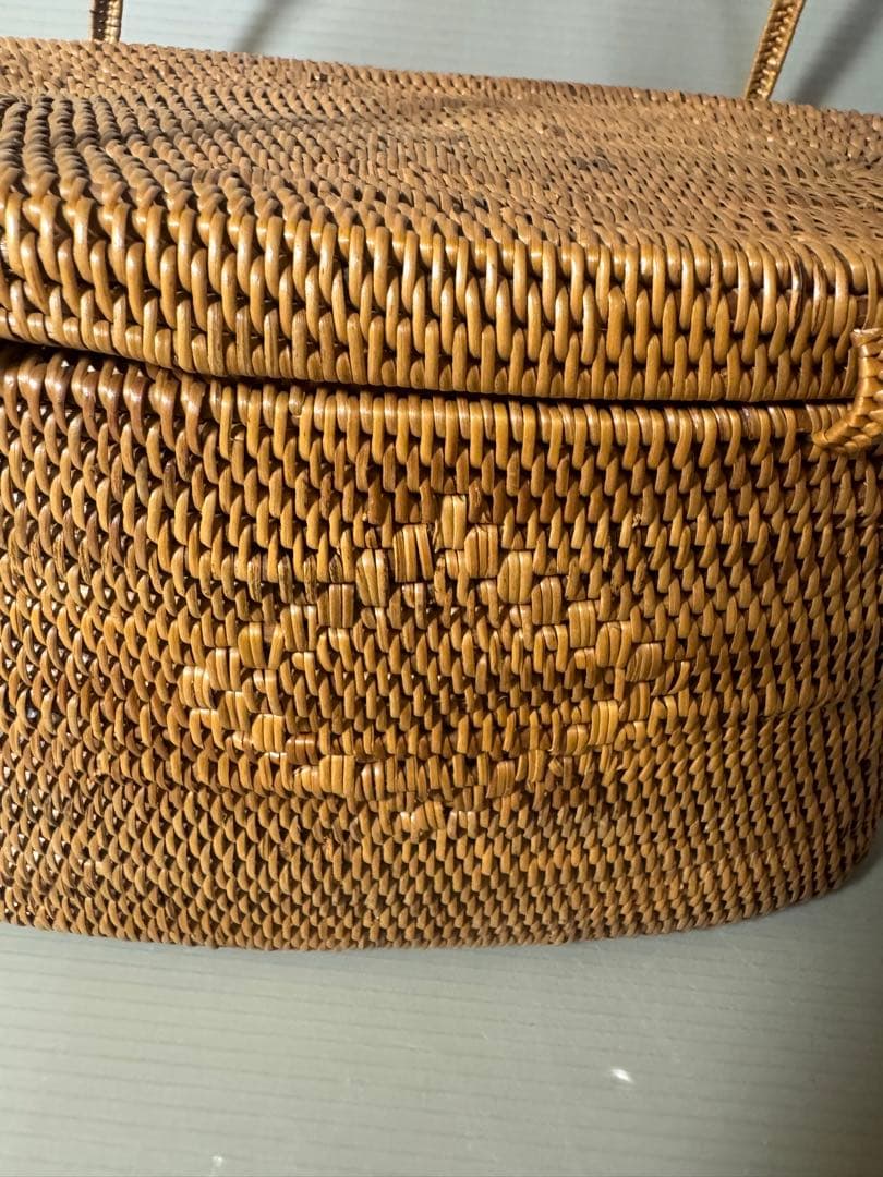 2364  アタバッグ　カゴバッグ　かごバッグ　バリ島　楕円形　未使用