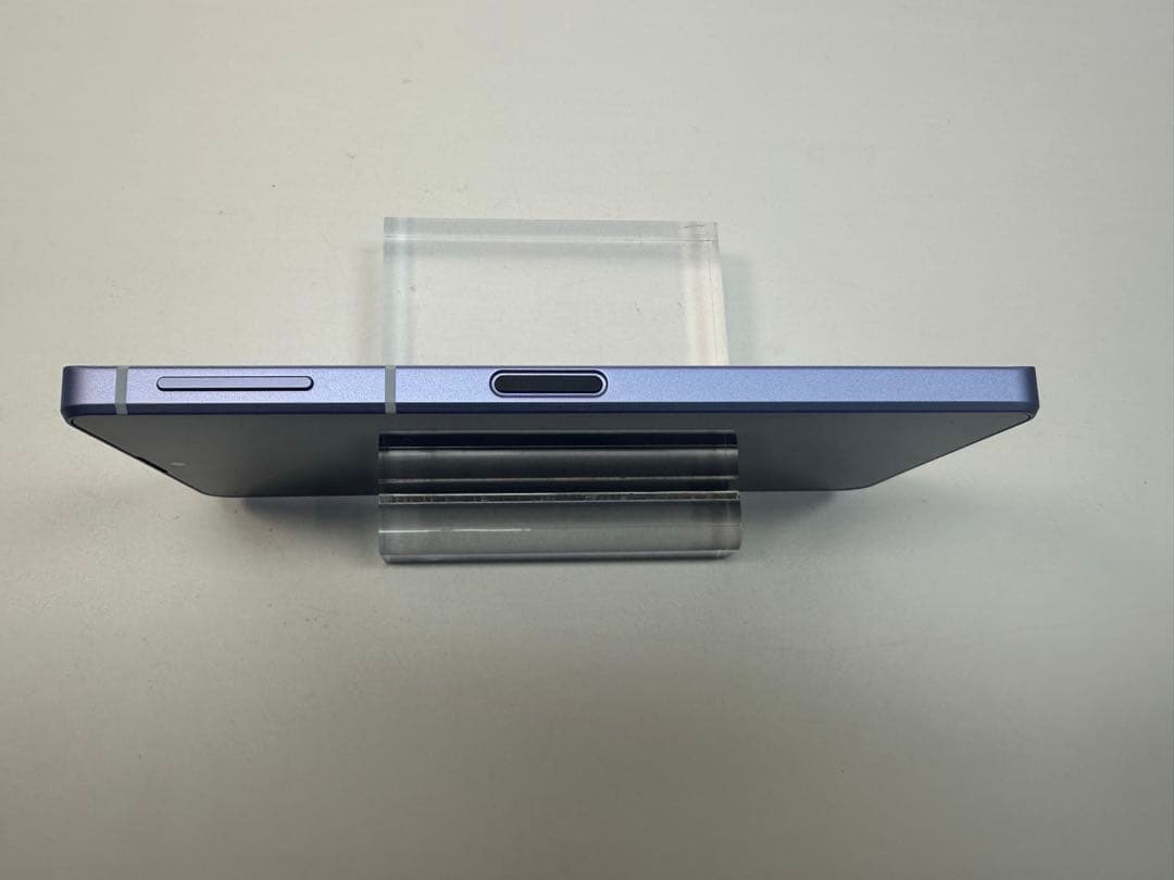 極美品 Aquos sense8 docomo 128GB ブルー