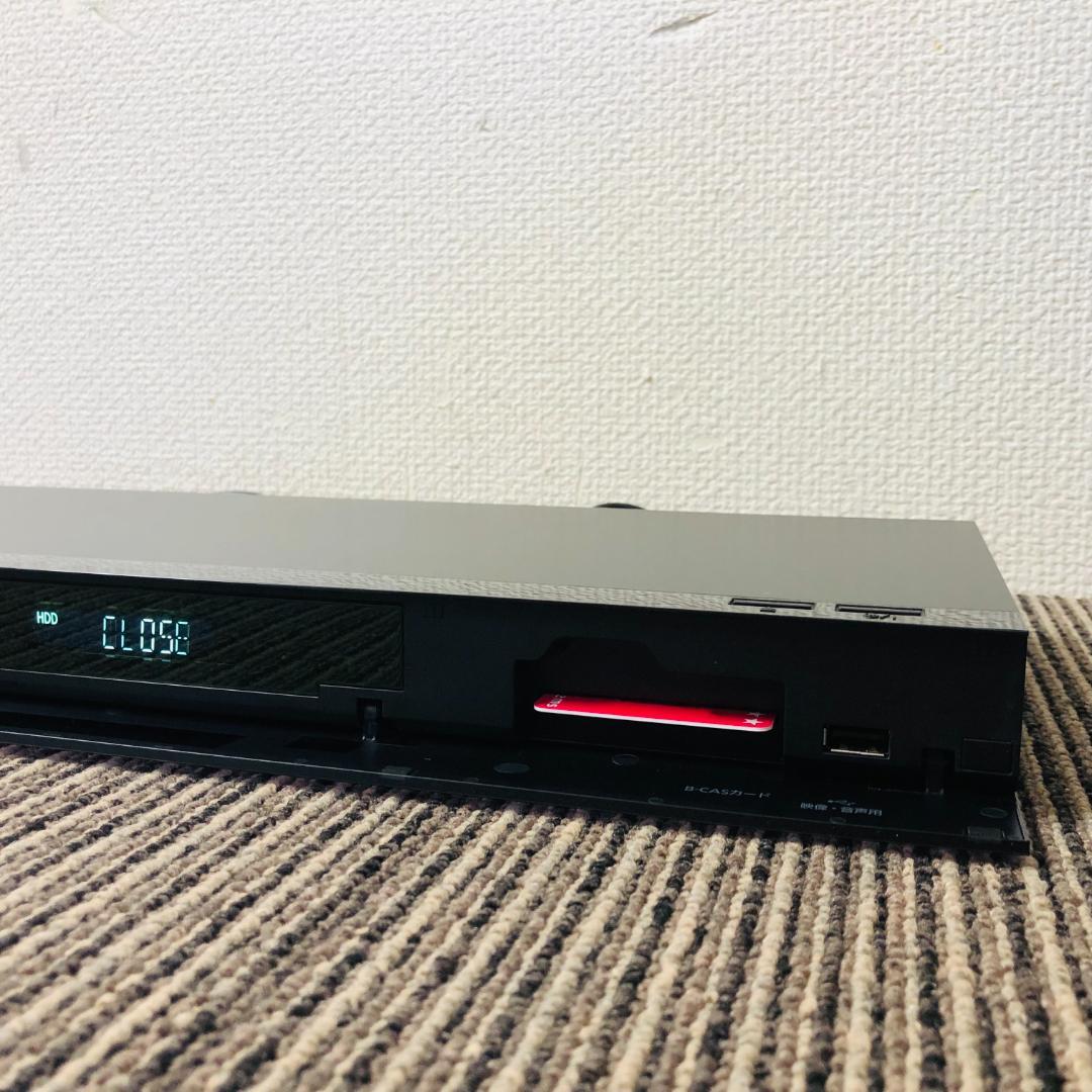 【送料無料】Panasonic ブルーレイレコーダー DMR-2W101