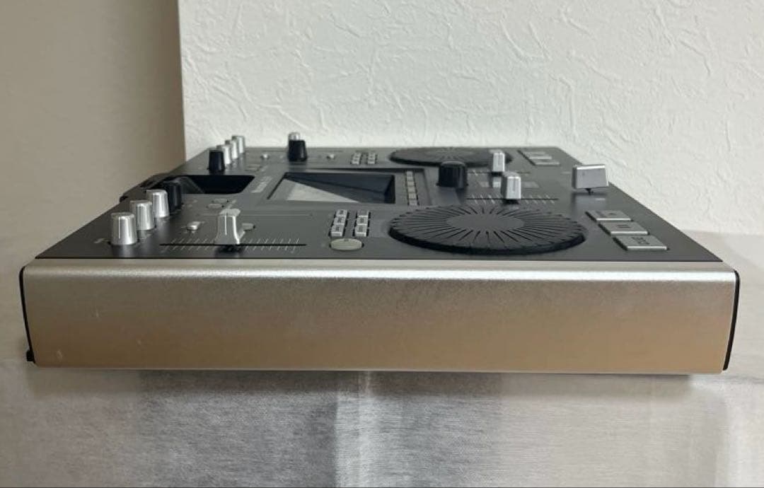 ①Numark DJコントローラー マルチトラックレコーダー iDJ2 箱付き