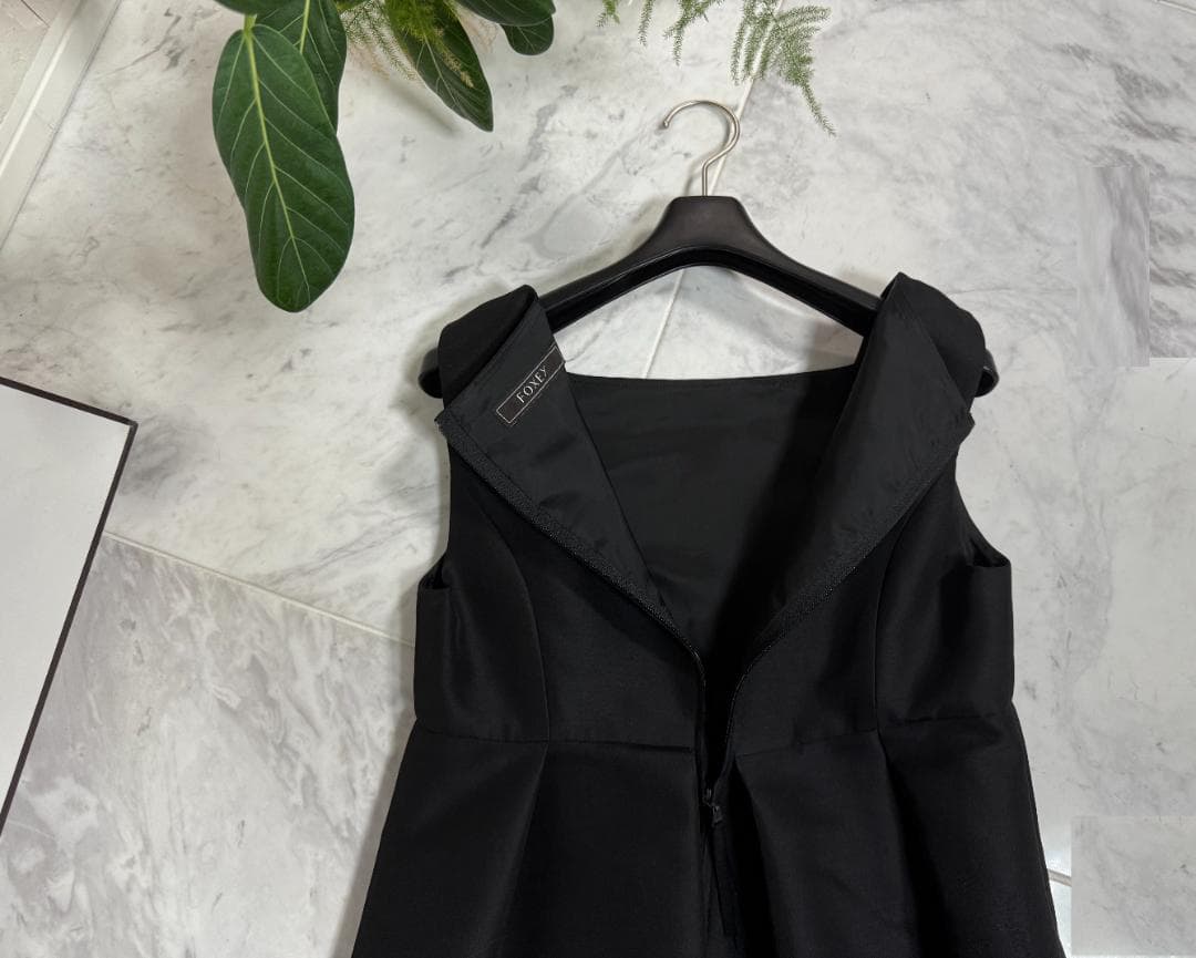 新品同様★【定価：￥138,600】★近年★FOXEY/フォクシー ギモーヴ38