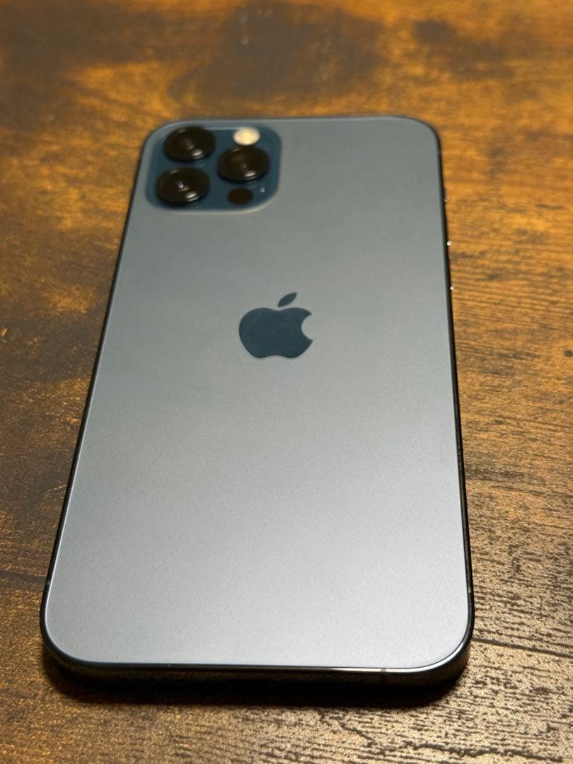 iPhone 12 Pro 容量100%、128G、傷無しAppleCareあり