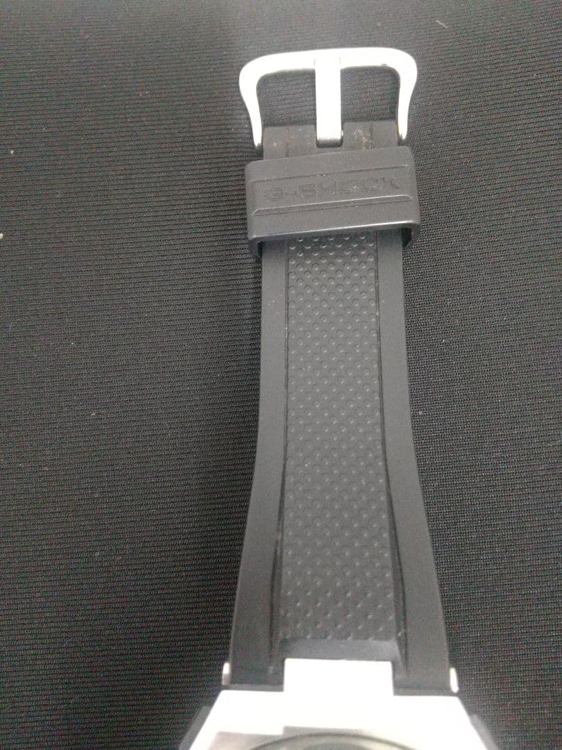 G-shock GST-S310 CZベゼル