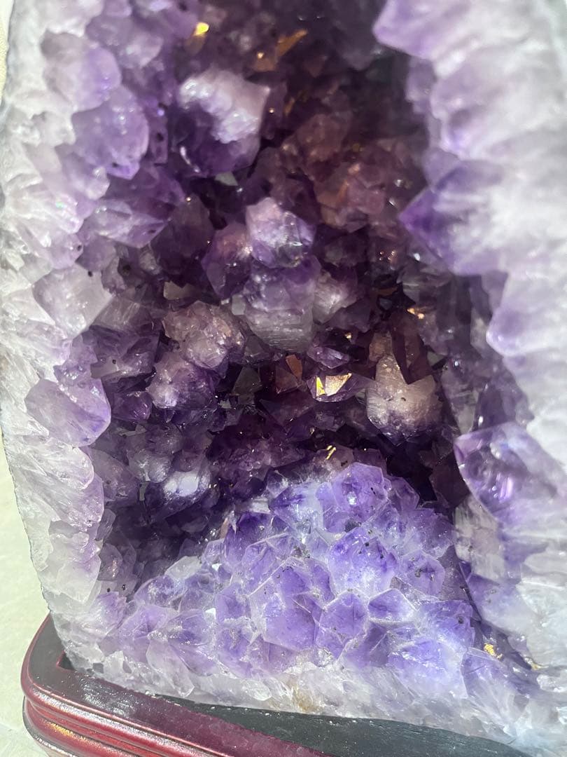 お値下げします【アメジスト】9.3キロ　原石　専用台付