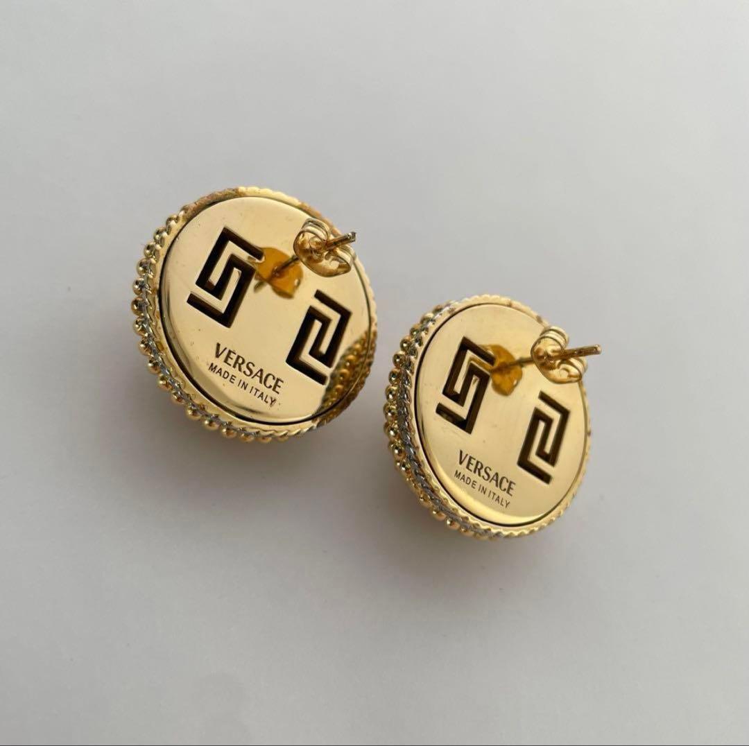 M*e様 VERSACE ヴェルサーチ ピアス ゴールド×シルバー メデューサ