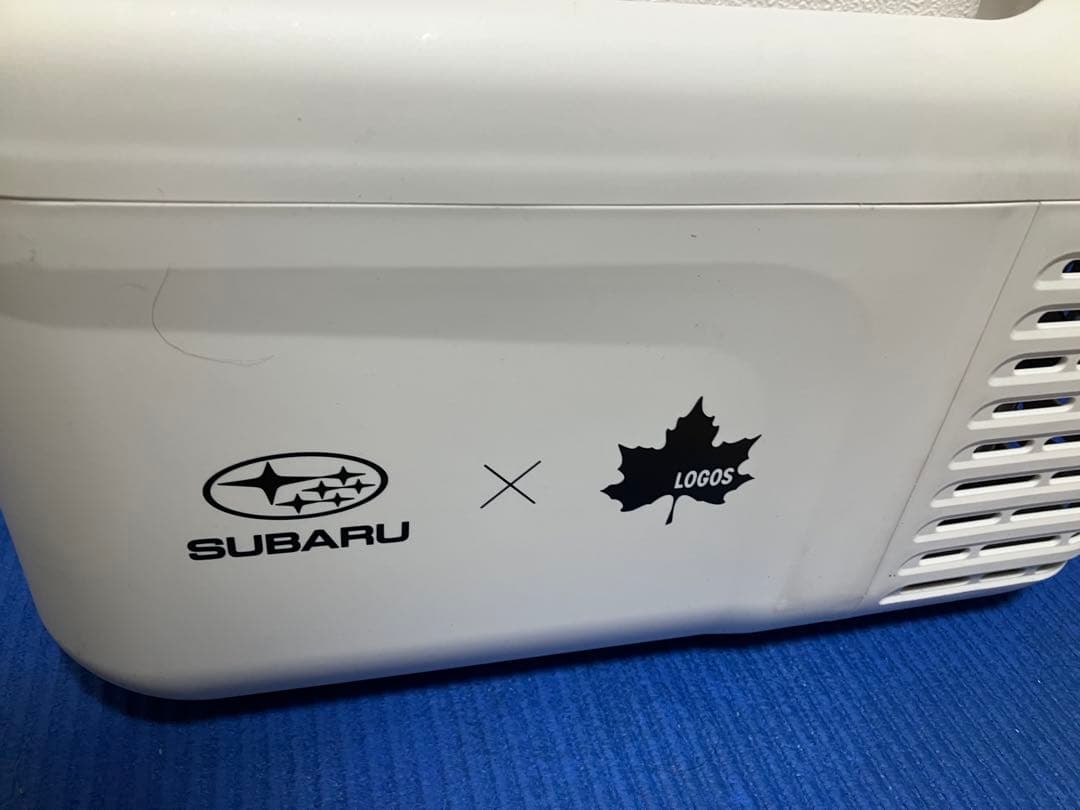 SUBARU × LOGOS ポータブル冷温庫 ホワイト