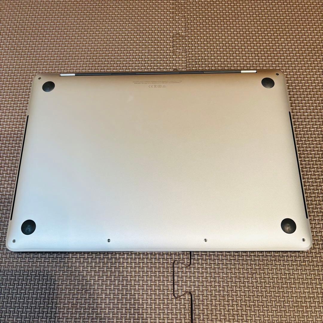 MacBook Pro 2020 i5 16GB 1TB スペースグレイ