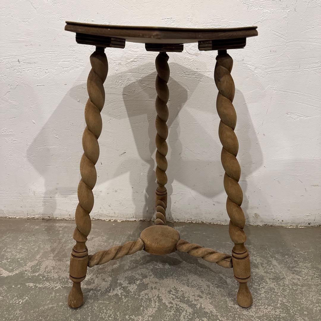 chiezouヴィンテージ　木製サイドテーブル　剥離