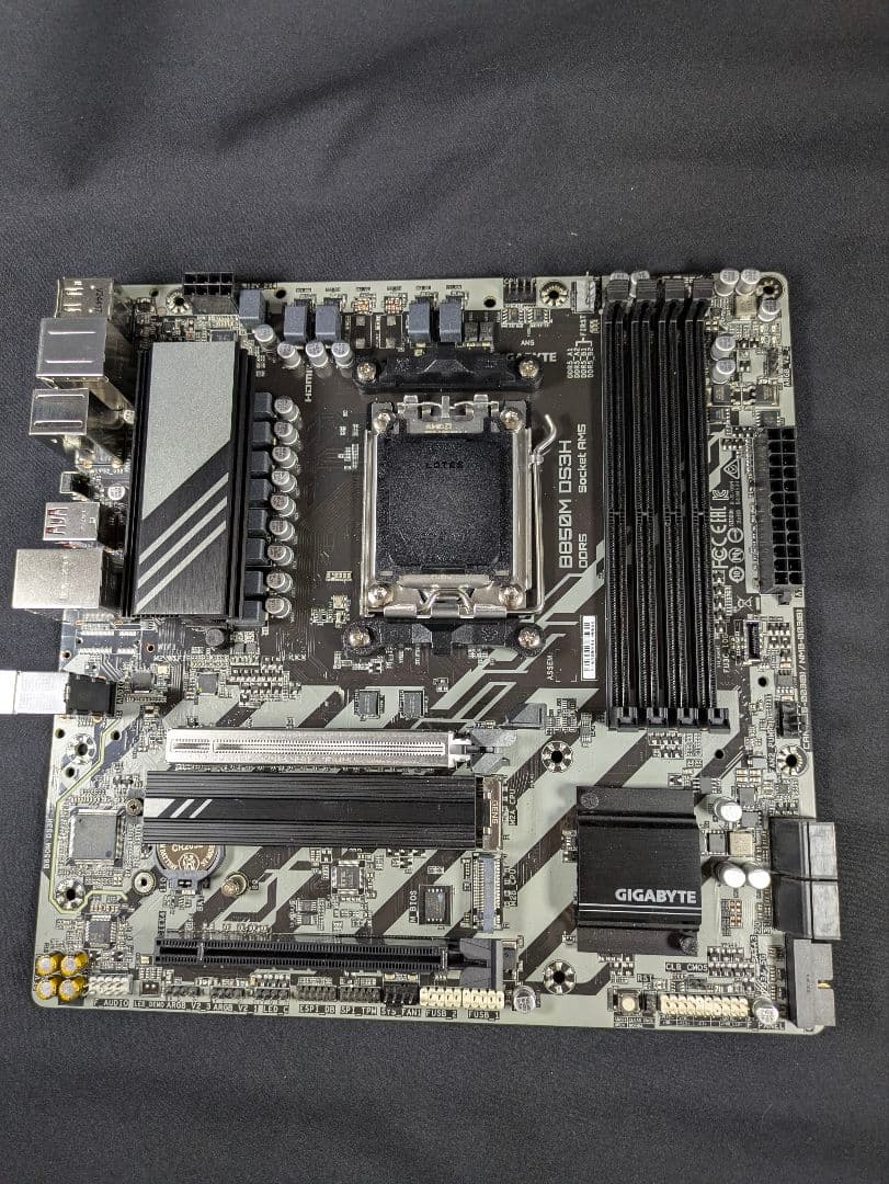 GIGABYTE B850M DS3H マザーボード AM5 AMD