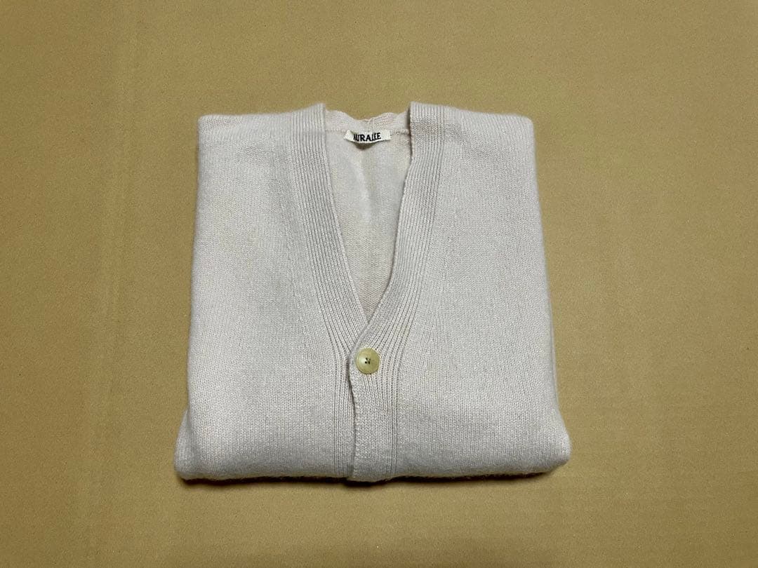 AURALEE カシミア100%ニットカーディガン