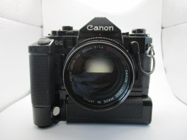 Canon高級一眼レフ カメラ A-1ボディ レンズ付 希少な動作品 一式