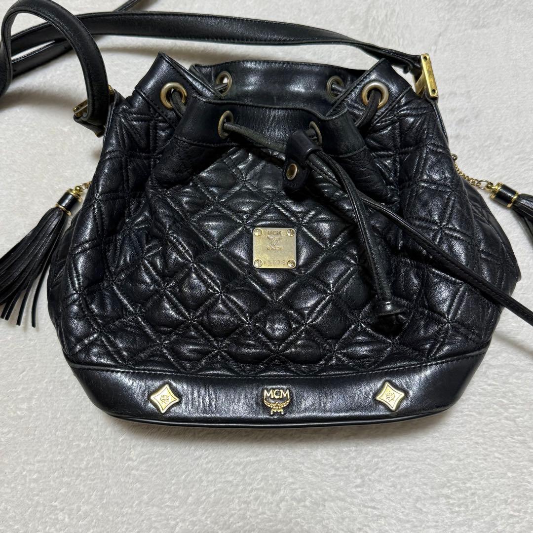 MCM ブラック キルティング バケットバッグ クロスバッグ