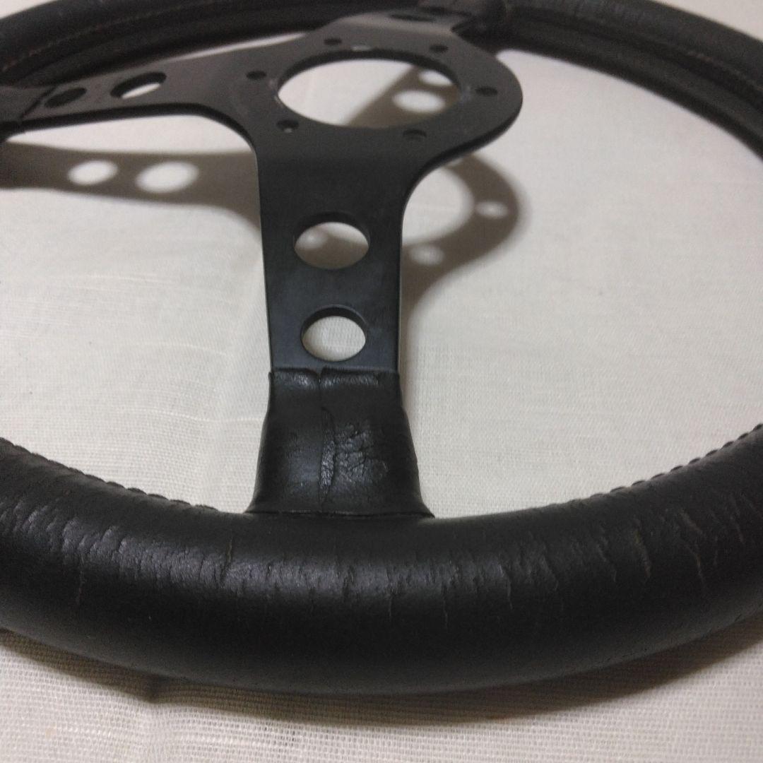 超希少　イタリー製MOMOのステアリング クレイ・レガツォーニモデル