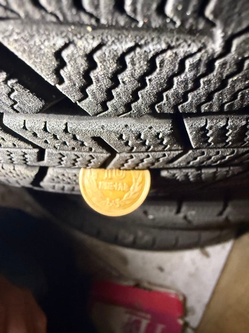 17インチ ブラックホイールと冬用タイヤセット　ハリアー　スタッドレスタイヤ