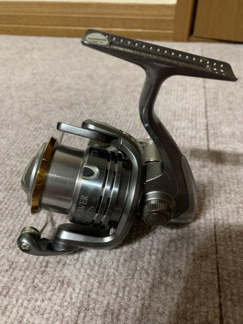 Twin Power 2500S リール