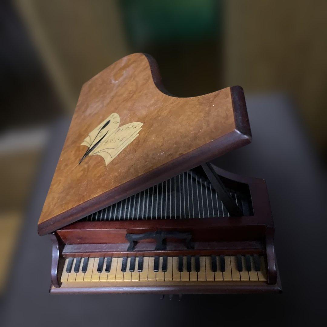 M　リュージュ社製　オルゴール　18弁　グランドピアノ