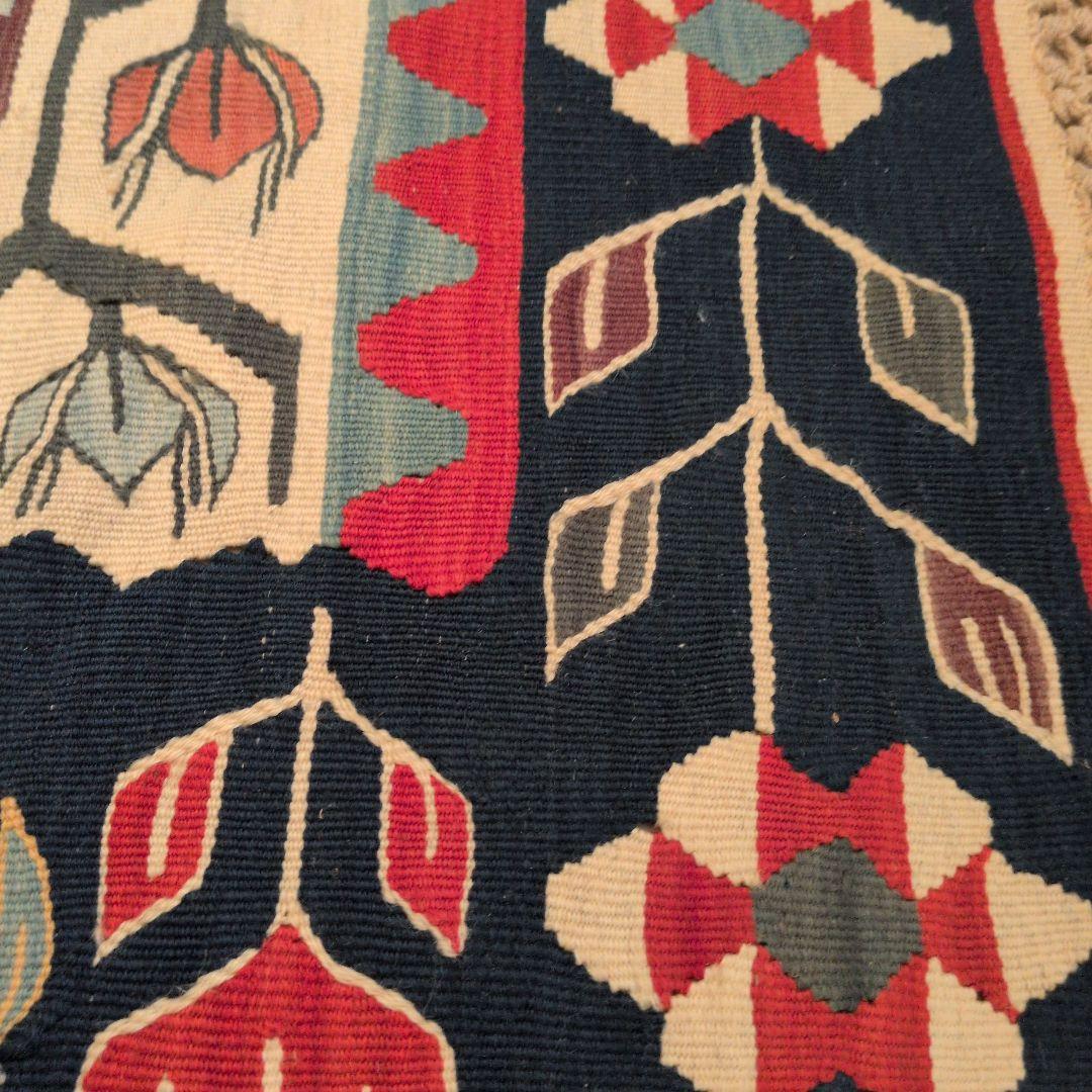 【極美品】手織り キリム トルコ・ウシャク産 絨毯 ウール 115×177cm