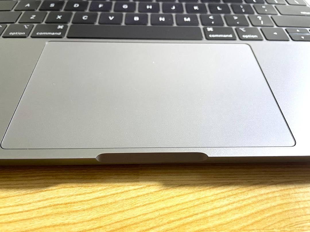 MacBook Pro 13\" 2019 16GB / 512GB / US配列