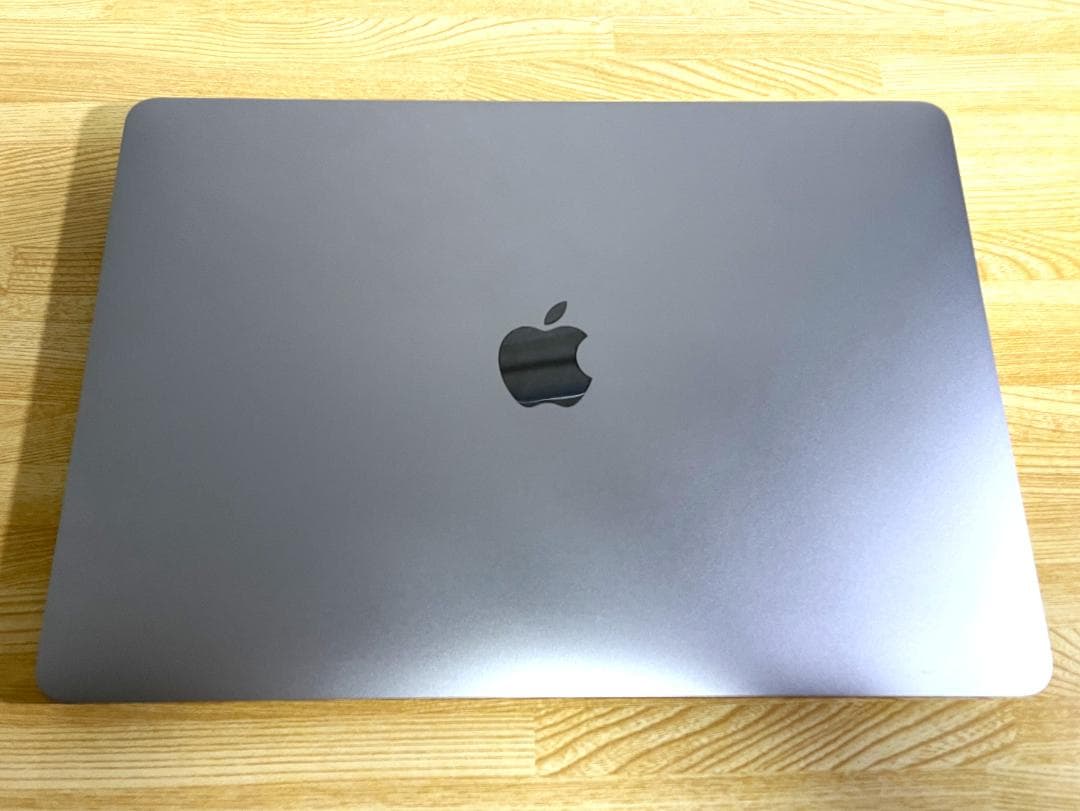 MacBook Pro 13\" 2019 16GB / 512GB / US配列