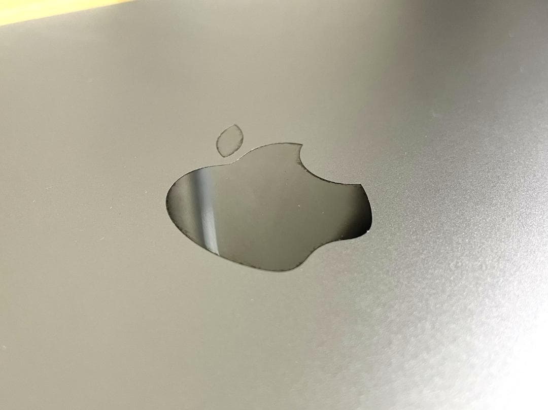 MacBook Pro 13\" 2019 16GB / 512GB / US配列