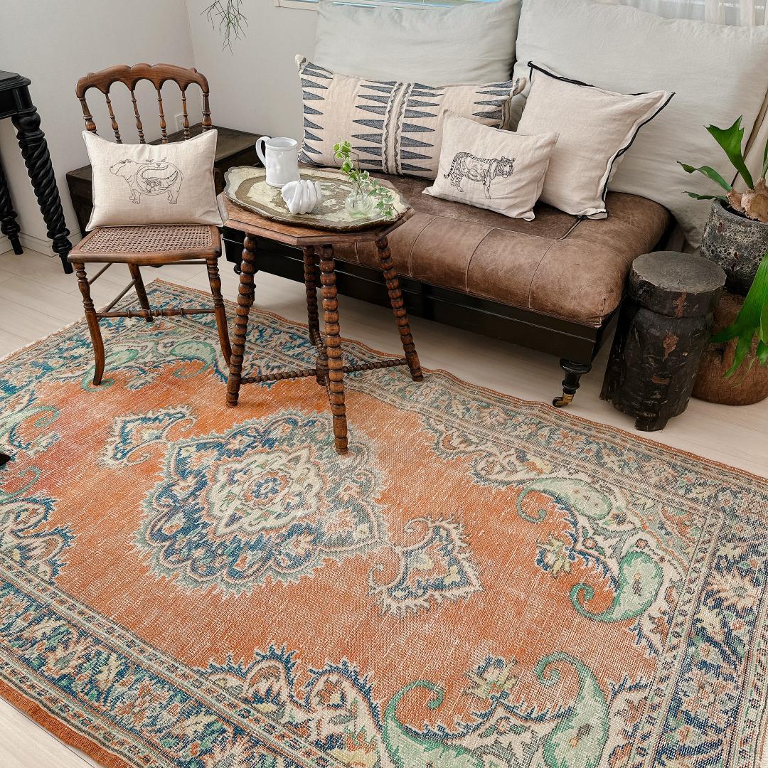 トルコ ヴィンテージラグ A79 大判 オレンジ ターコイズ ネイビー