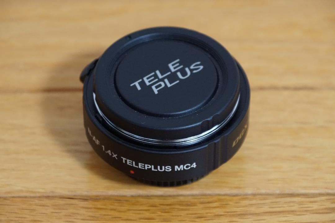 NIKON D600シャッター数5697枚 望遠,標準ズーム,ストロボセット