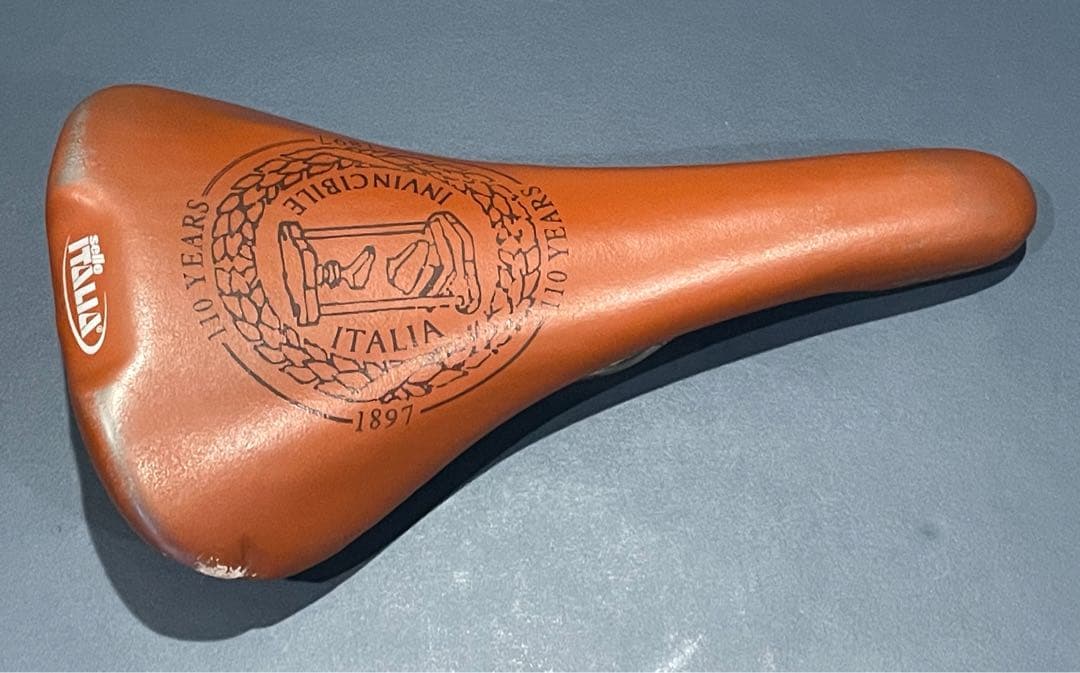 お*ん様 selle ITALIA Fliteサドル レザー 110周年記念 セ