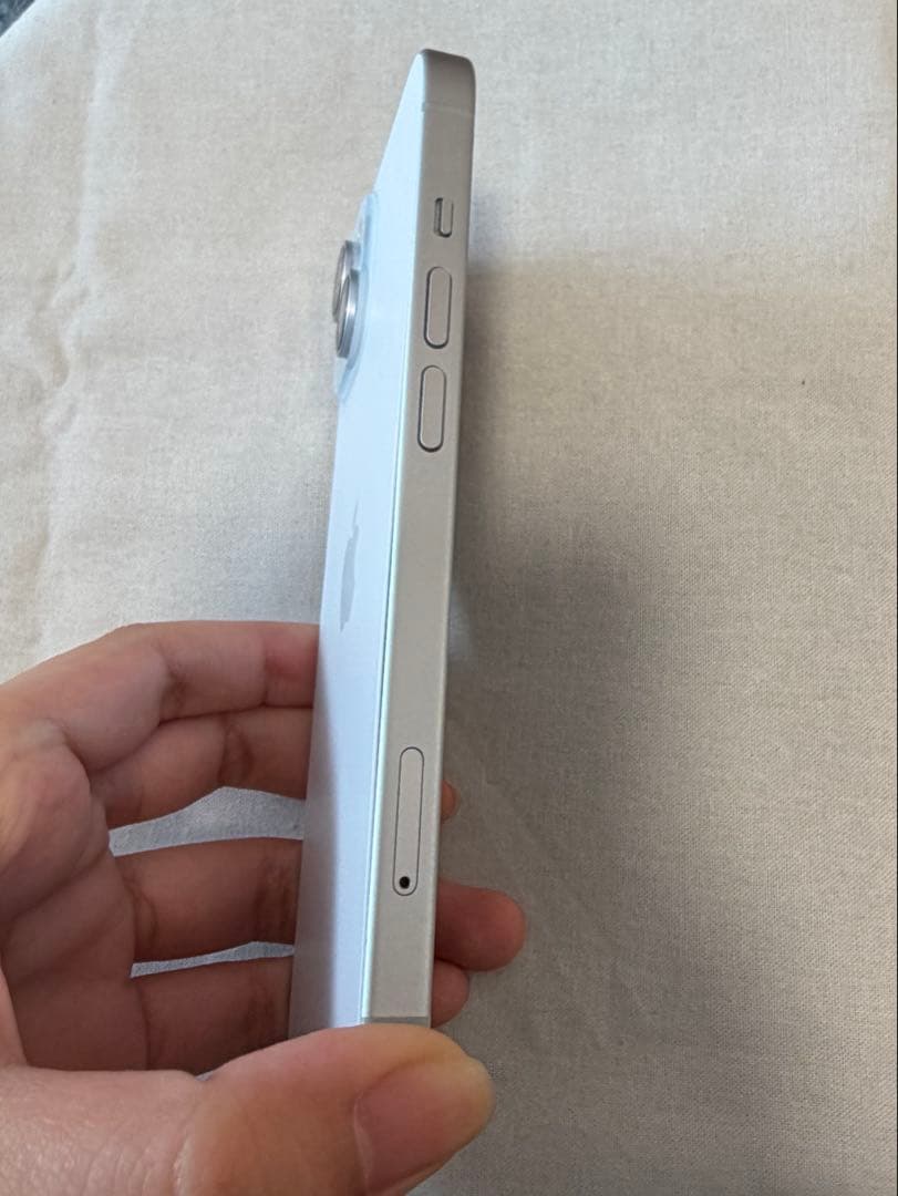 スマートフォン本体 iphone 15 128GB