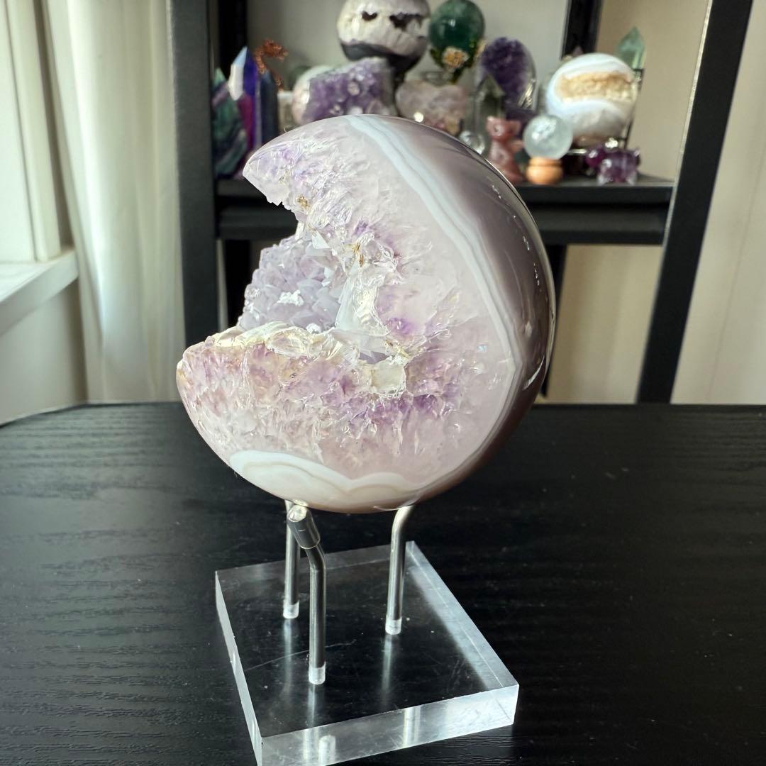 天然石アメジストの笑い口　置物　スフィアNO.120411