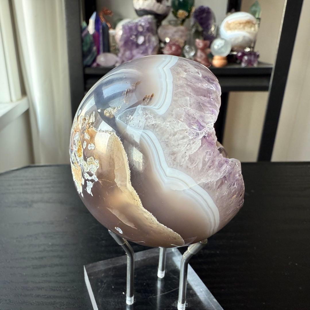 天然石アメジストの笑い口　置物　スフィアNO.120411