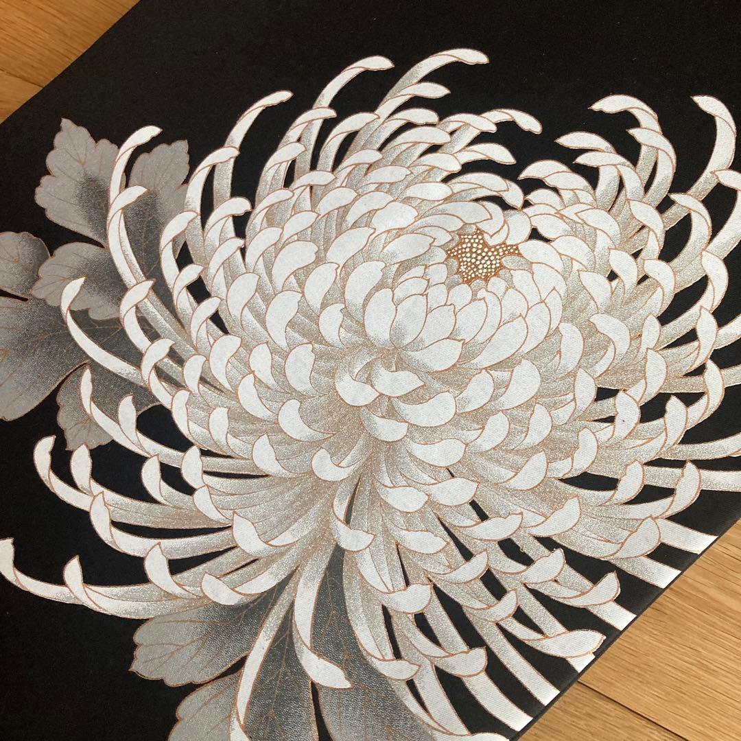 歳末セール❤️新品未使用　正絹　名古屋帯 大輪　菊　ラメ　黒紫地