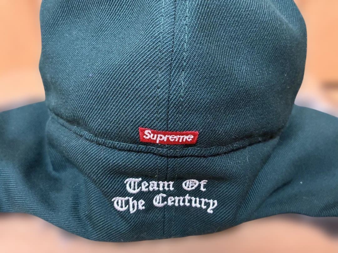 Supreme Earflap New Era® 7 1/4