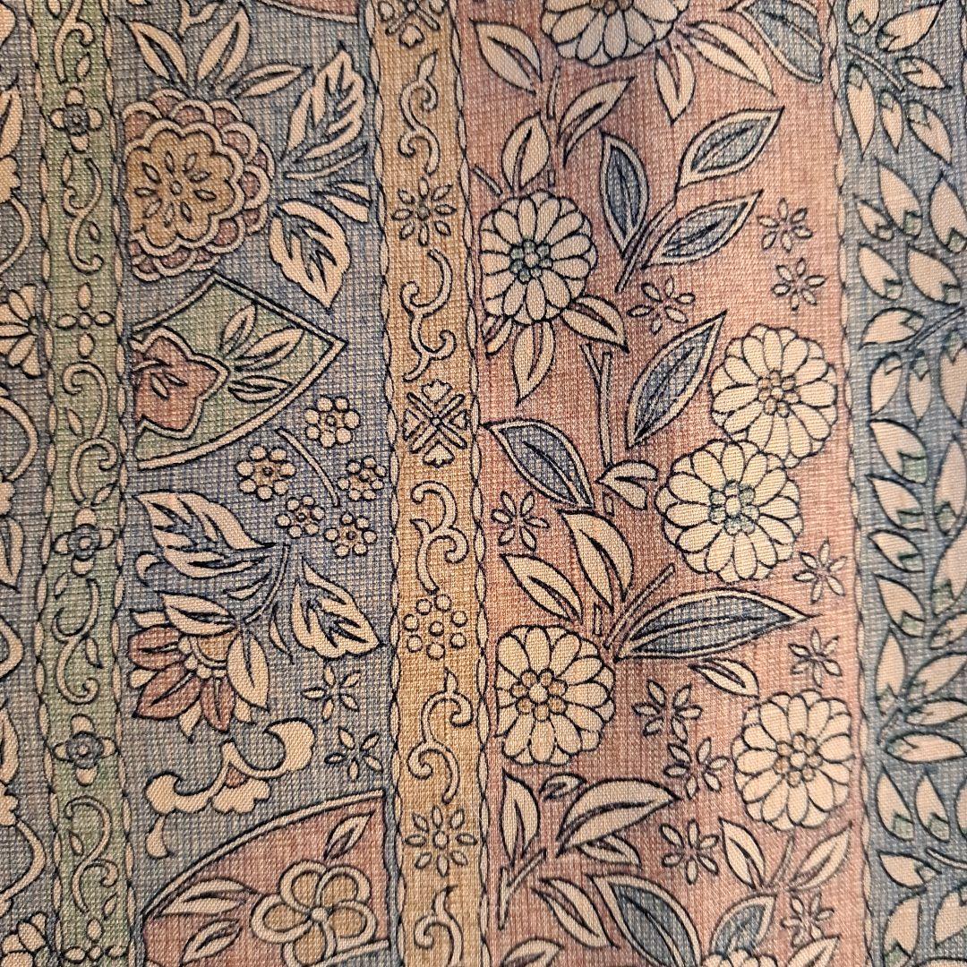 【証紙つき】更紗柄 結城紬 袷 着物 ピンクベージュ