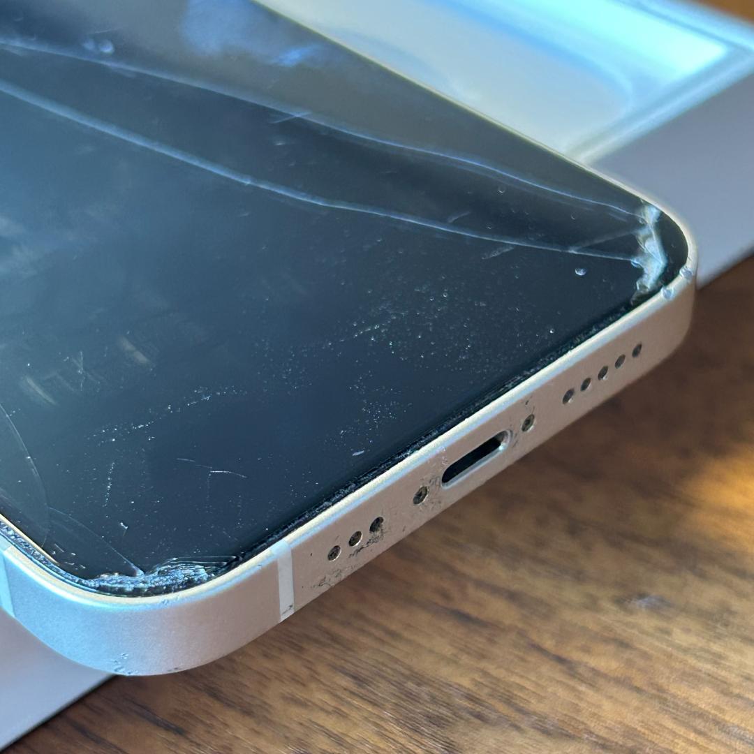 Apple iPhone 14 ホワイト 本体　SIMフリー