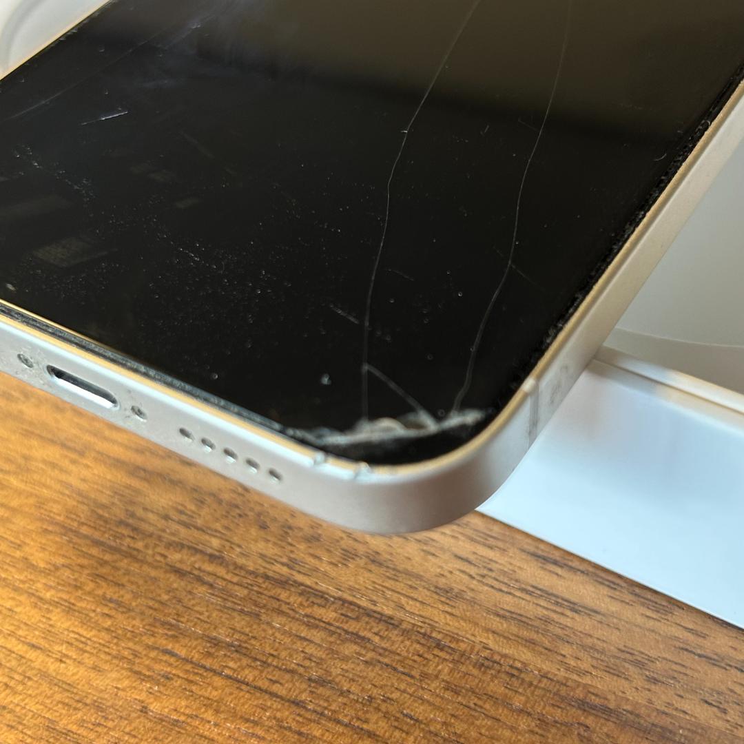 Apple iPhone 14 ホワイト 本体　SIMフリー