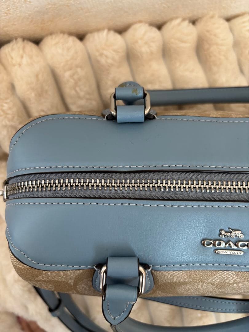 ケ*ー様 Coach ショルダーバッグ ベージュ/ライトブルー