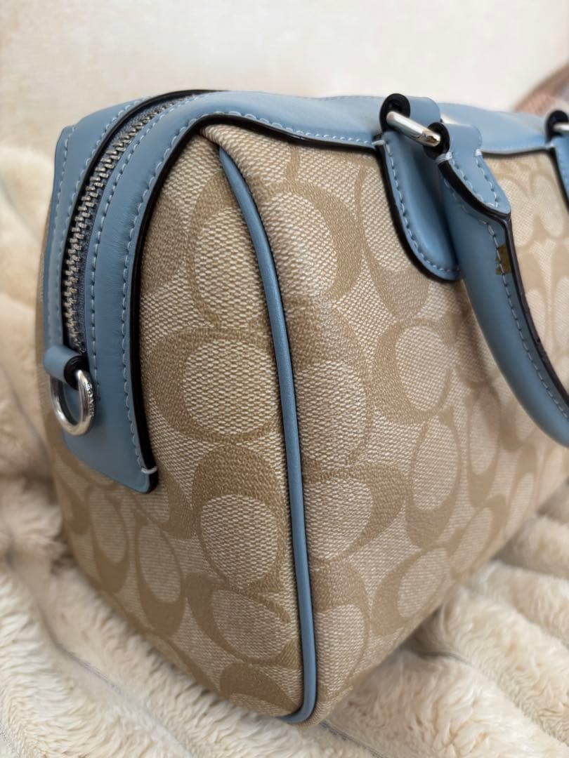 ケ*ー様 Coach ショルダーバッグ ベージュ/ライトブルー