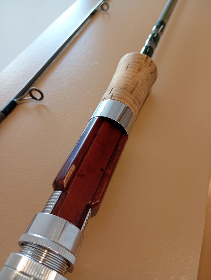 ザウルス トラウト スピン ボロン トゥイッチン70M(TS-BT70MS)